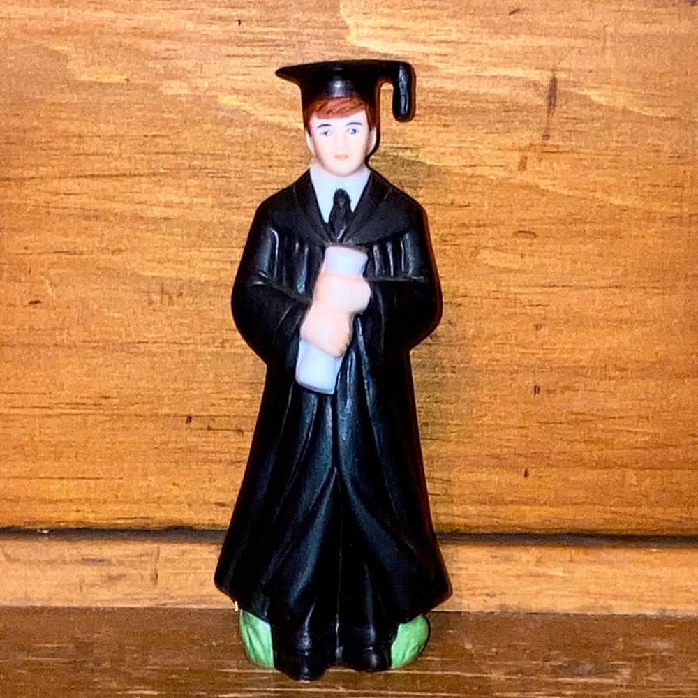 Lefton Male School Graduate Figurine 1991 Geo Z 00234 Sri Lanka